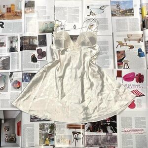 Victoria’s Secret vintage gold label white babydoll slip dress size M